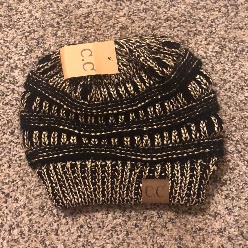 Black & Gold CC Hat